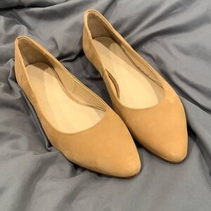 👠 Nisolo Tan Suede Ballerina Pointed Toe Flats 8.5 EUC Ethically Made Comfort